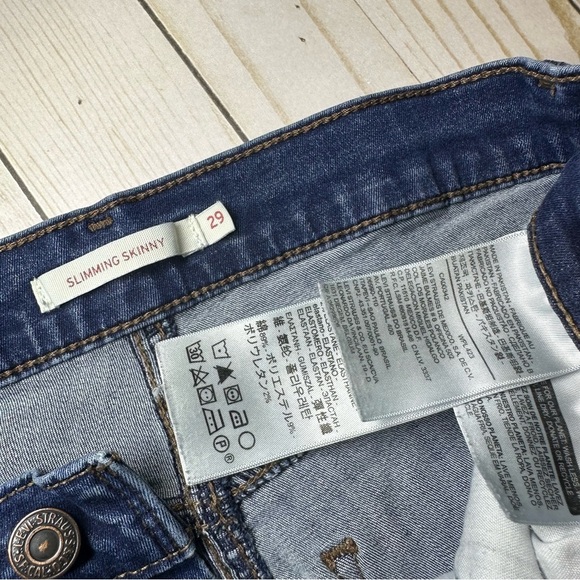 Levi’s Classic Blue Skinny Jeans with Stretch Fit - Picture 3 of 4